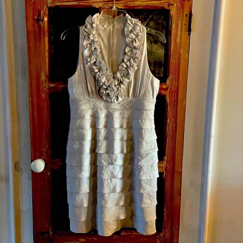 London Times silver ruffle cocktail dress 8P